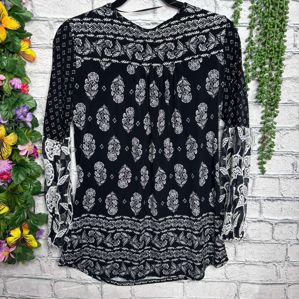 b🌼3/$30🌼Style & Co Black Printed Long Sleeve Blouse Size Small - Picture 11 of 16